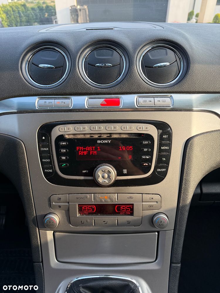 Ford S-Max 2.0 Viva Titanium - 17