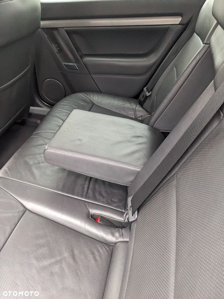 Opel Vectra 1.9 CDTI Cosmo - 24