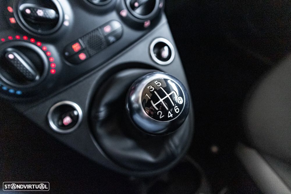 Fiat 500 1.0 Hybrid Connect - 13