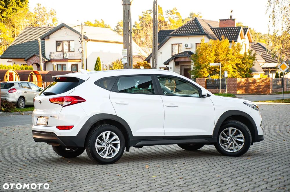 Hyundai Tucson blue 1.6 GDi 2WD Intro Edition - 24