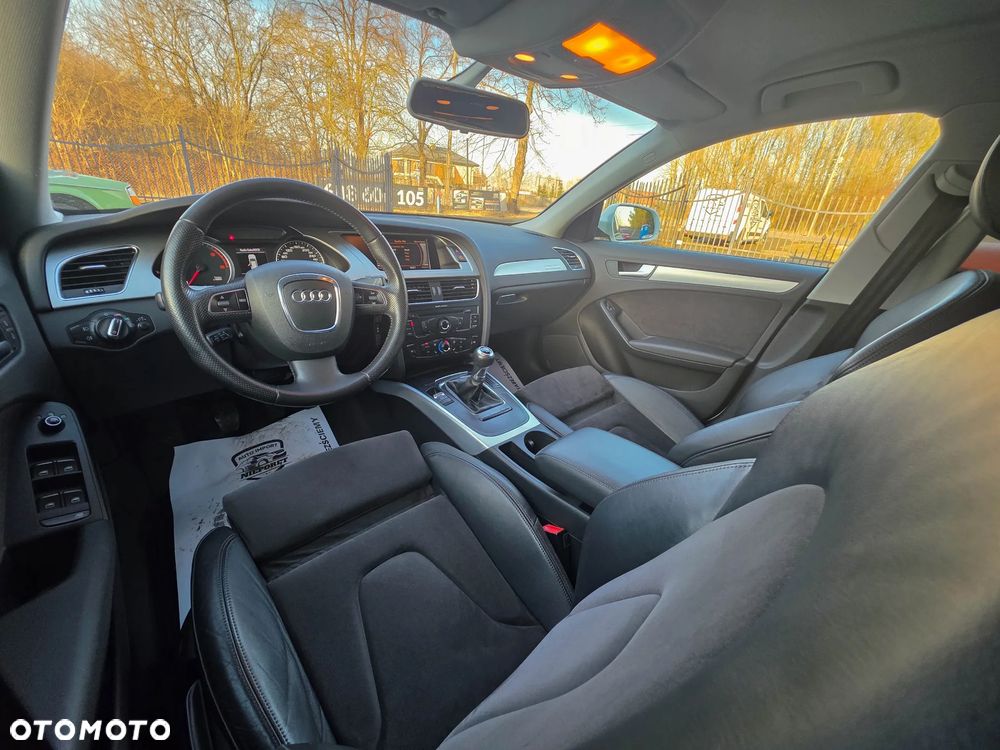 Audi A4 Avant 2.0 TDI DPF quattro Ambition - 13