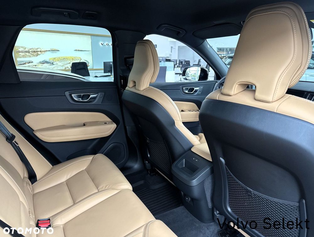 Volvo XC 60 - 23
