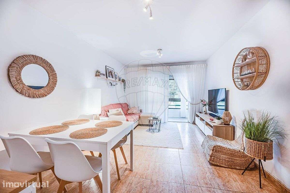 Apartamento T2 para arrendamento - Grande imagem: 2/21