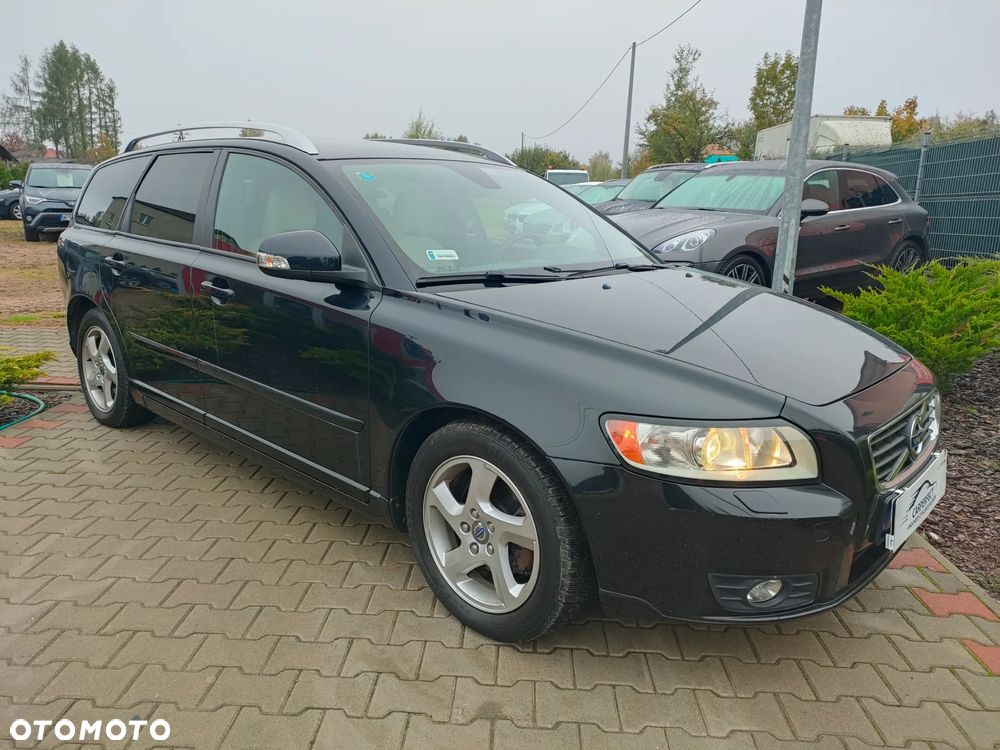 Volvo V50 D2 Momentum - 8