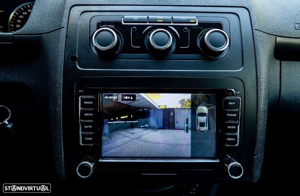 VW Caddy Maxi Exclusive - 6