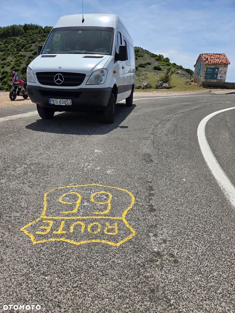 Mercedes-Benz Sprinter - 6