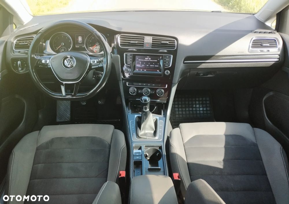 Volkswagen Golf 1.4 TSI BlueMotion Technology Comfortline - 13