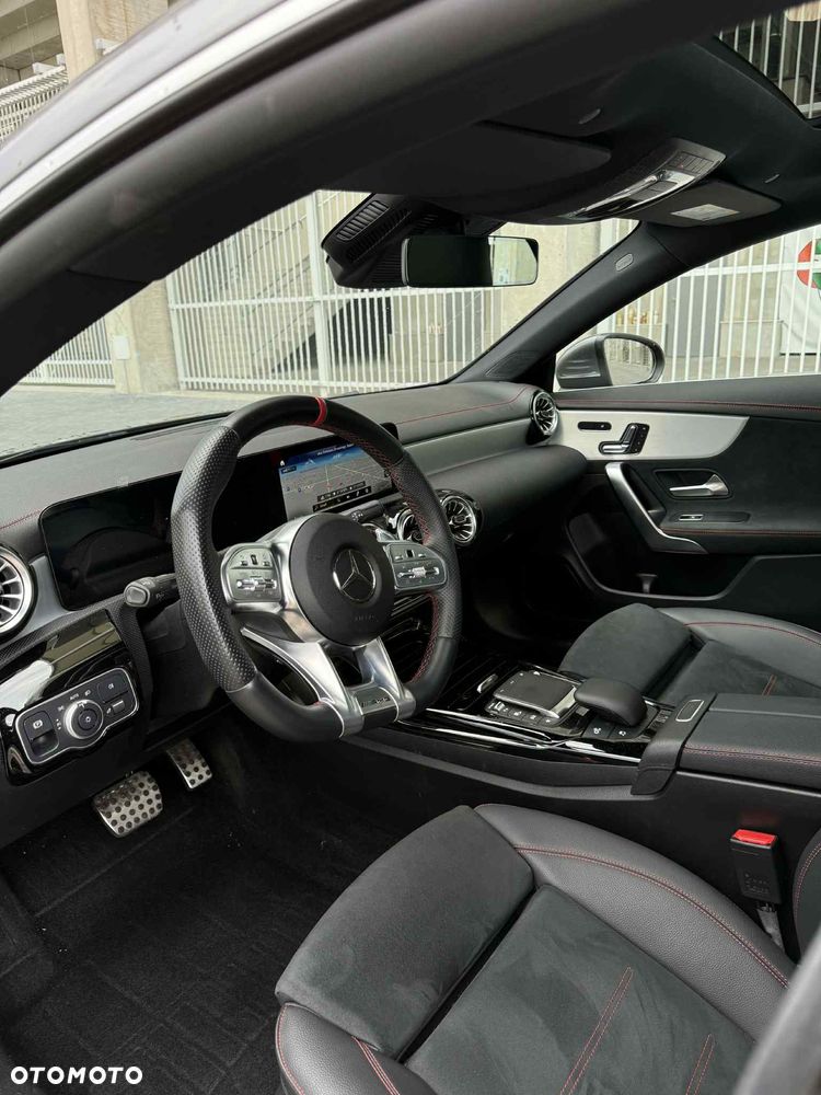 Mercedes-Benz CLA AMG 35 4-Matic 7G-DCT - 8