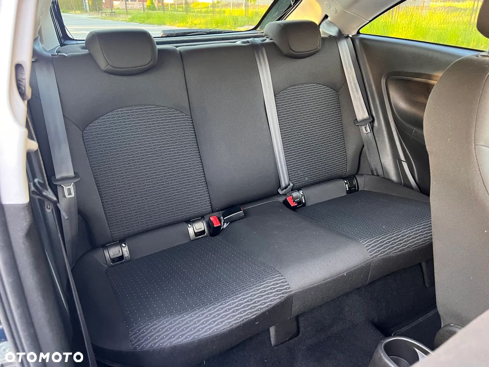 Opel Corsa 1.4 Cosmo - 24