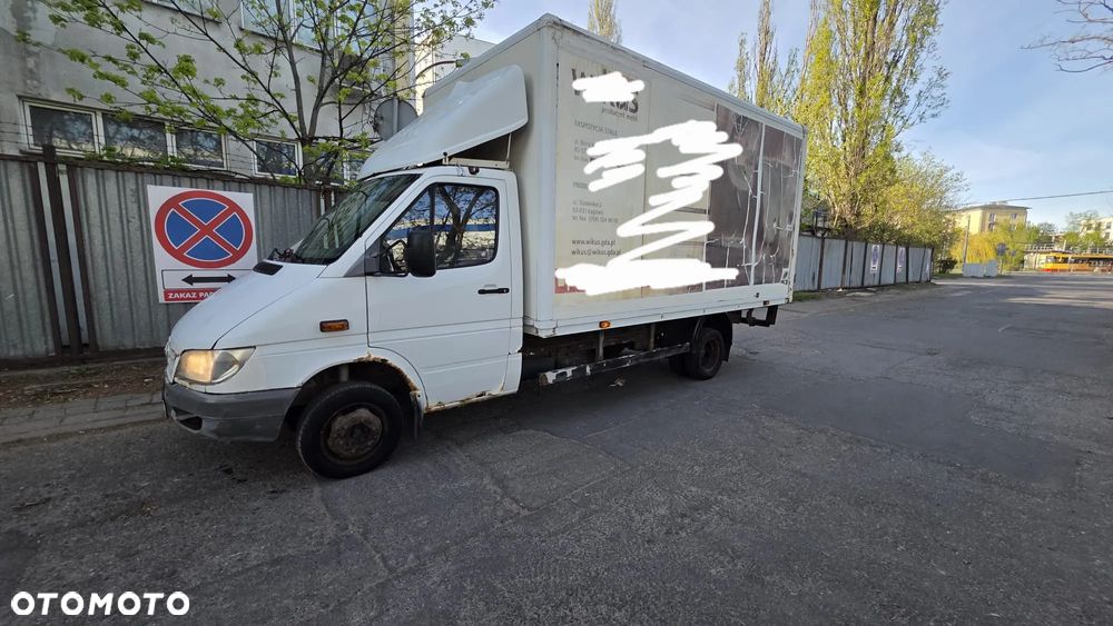 Mercedes-Benz Sprinter - 18