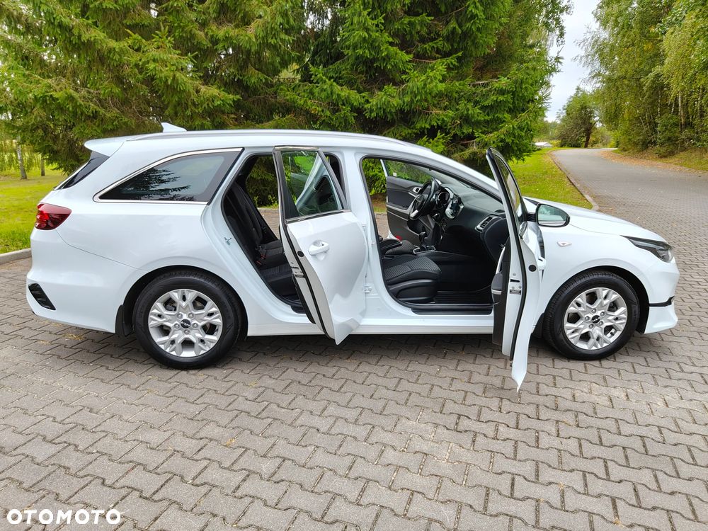 Kia Ceed 1.5 T-GDI Business Line - 35