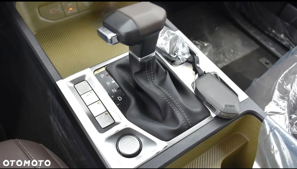 Mitsubishi L200 - 30