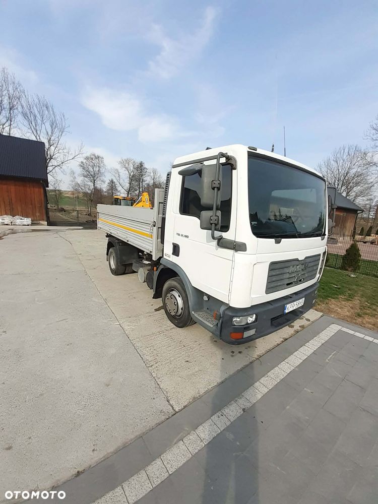 MAN TGL 12.180 4X2 BL - 2