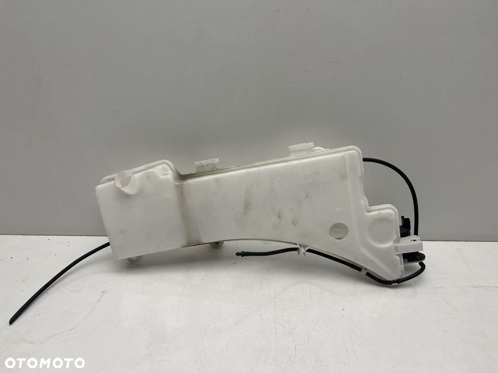 ZBIORNIK PŁYNU SPRYSKIWACZA PEUGEOT 3008 II 9826400780 - 2