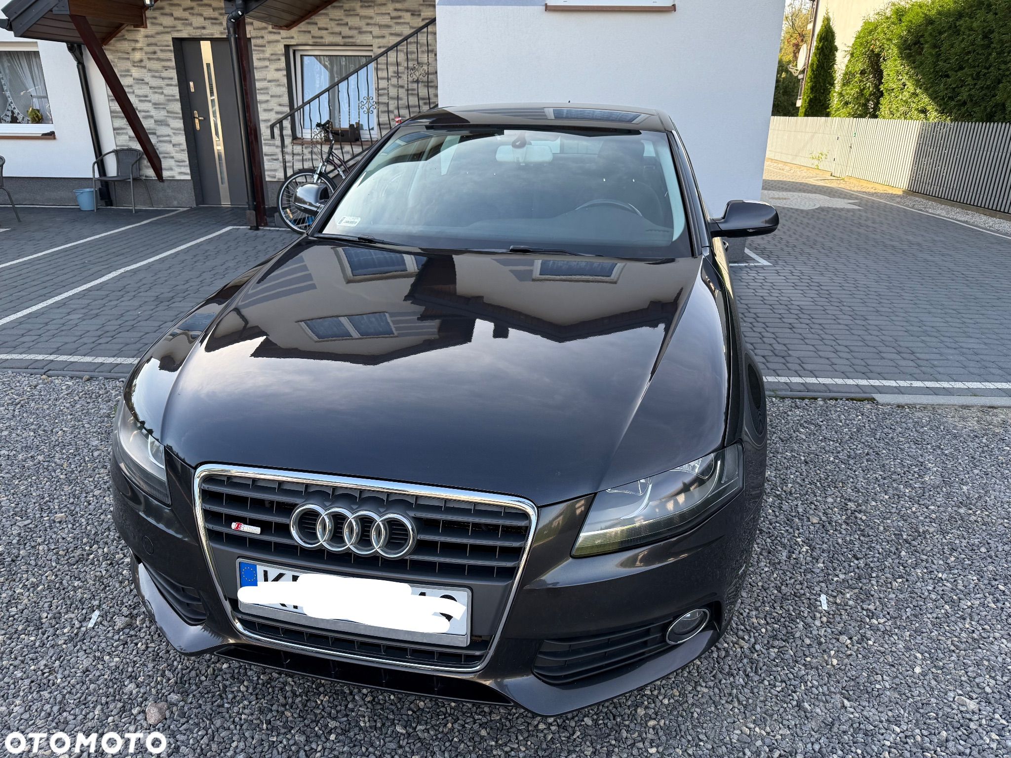Audi A4 - 1