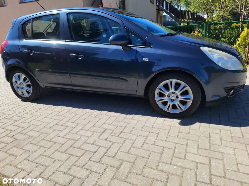 Opel Corsa - 1