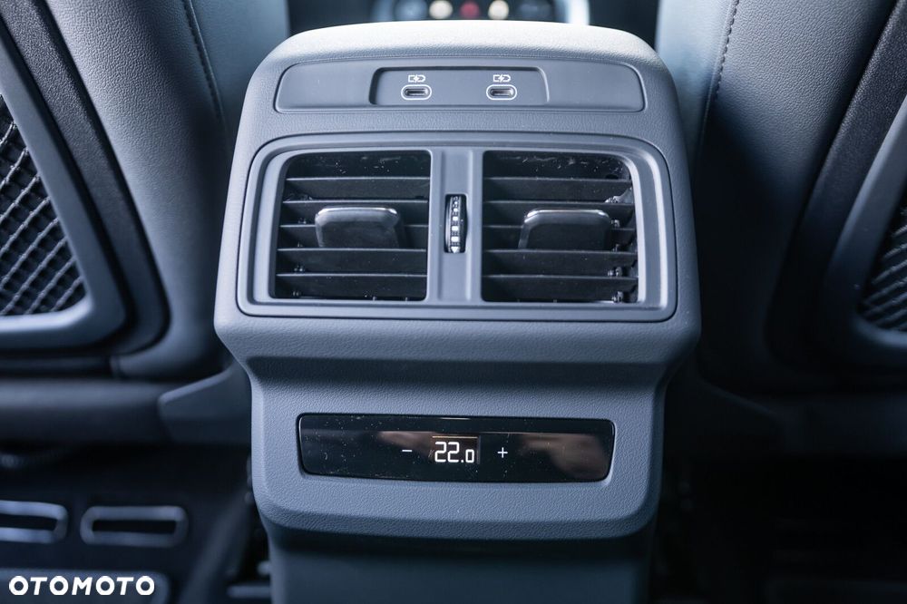 Audi Q5 Sportback - 19