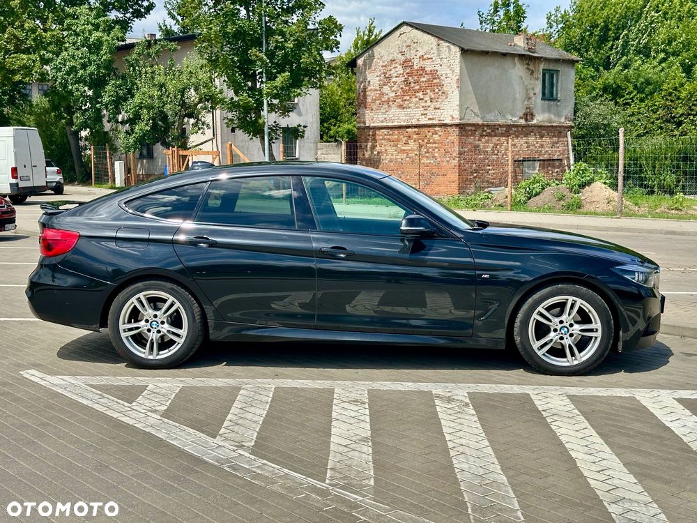 BMW Seria 3 318d M Sport - 6