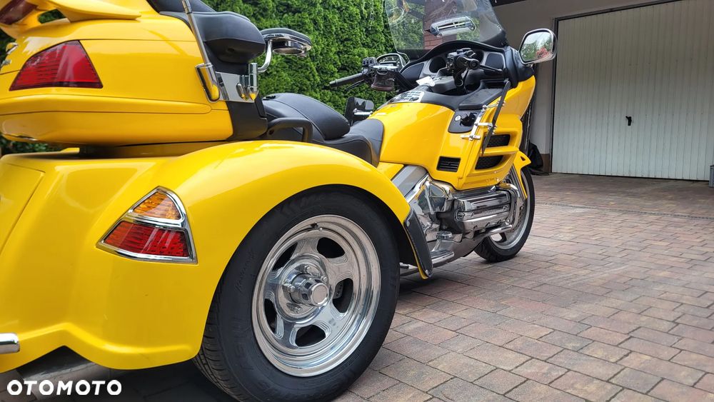 Honda GL - 13