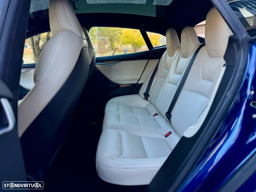 Tesla Model S 100 kWh Long Range Plus AWD - 24