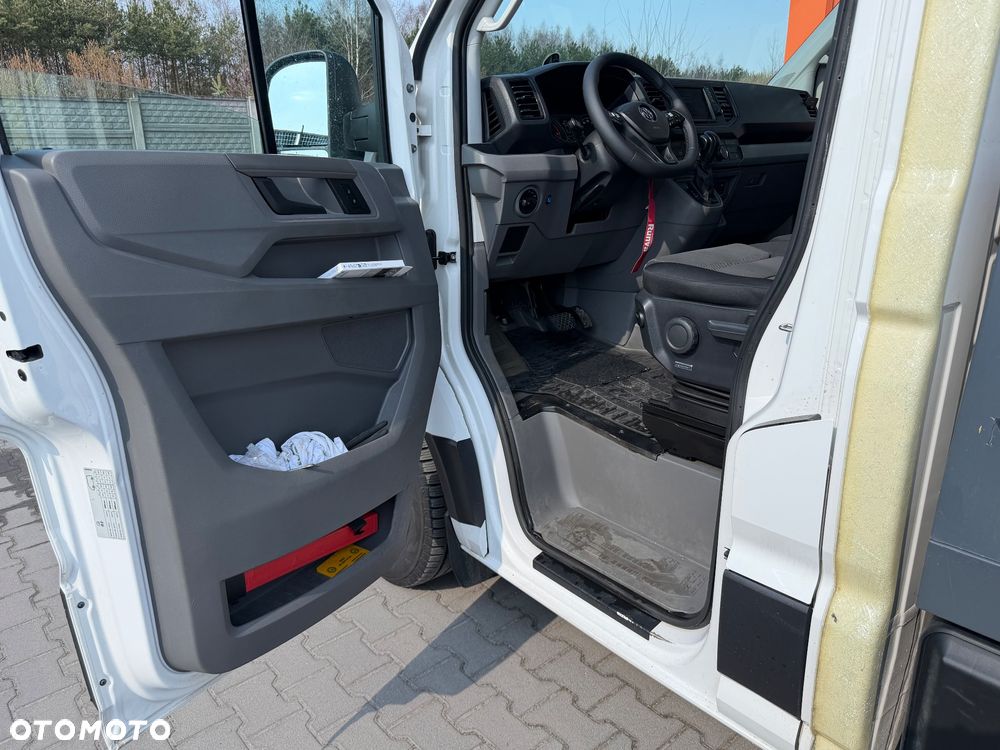 Volkswagen Crafter - 13