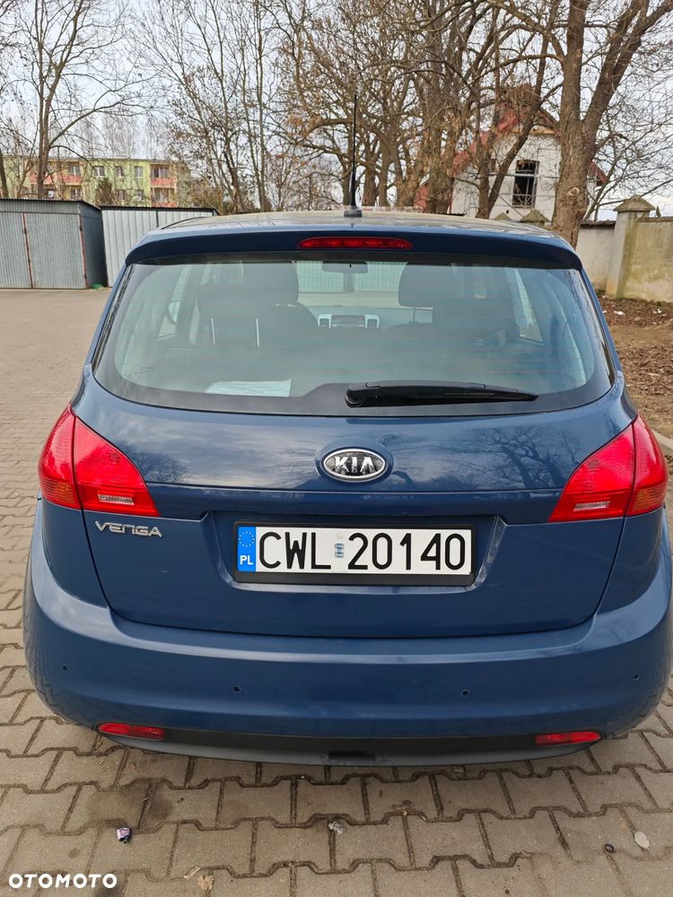 Kia Venga 1.6 L - 3