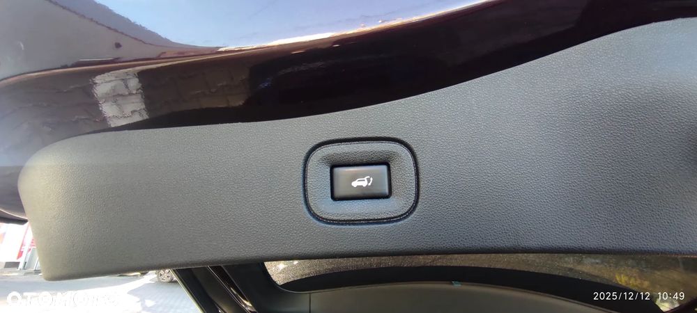 Renault Koleos 2.0 Blue dCi Initiale Paris 4x4 X-Tronic - 33