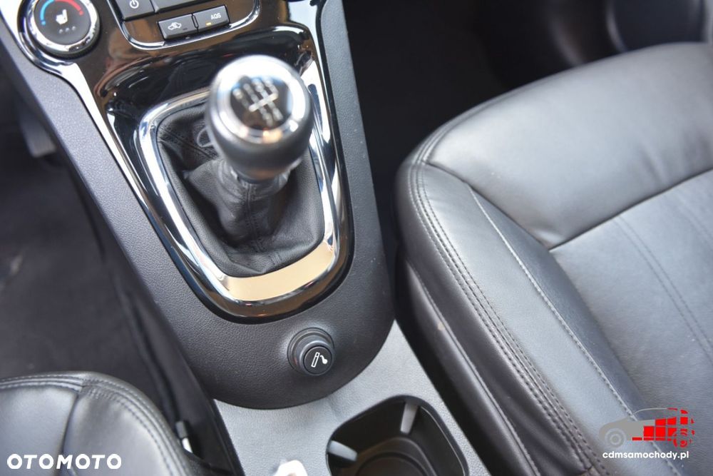 Chevrolet Orlando - 33