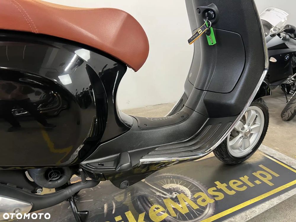 Vespa Primavera - 17