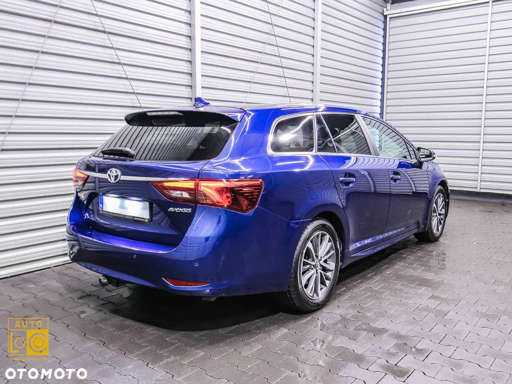 Toyota Avensis 2.0 D-4D Prestige - 8