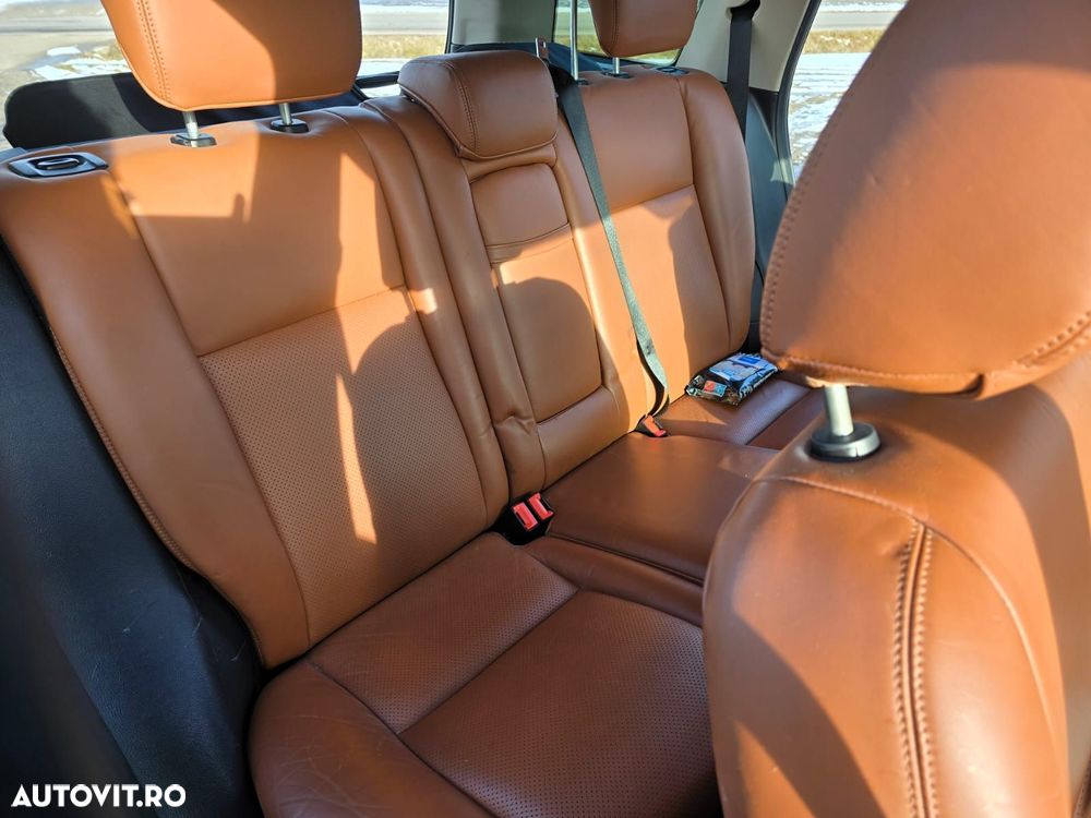 Land Rover Freelander 2.2 SD4 SE - 20