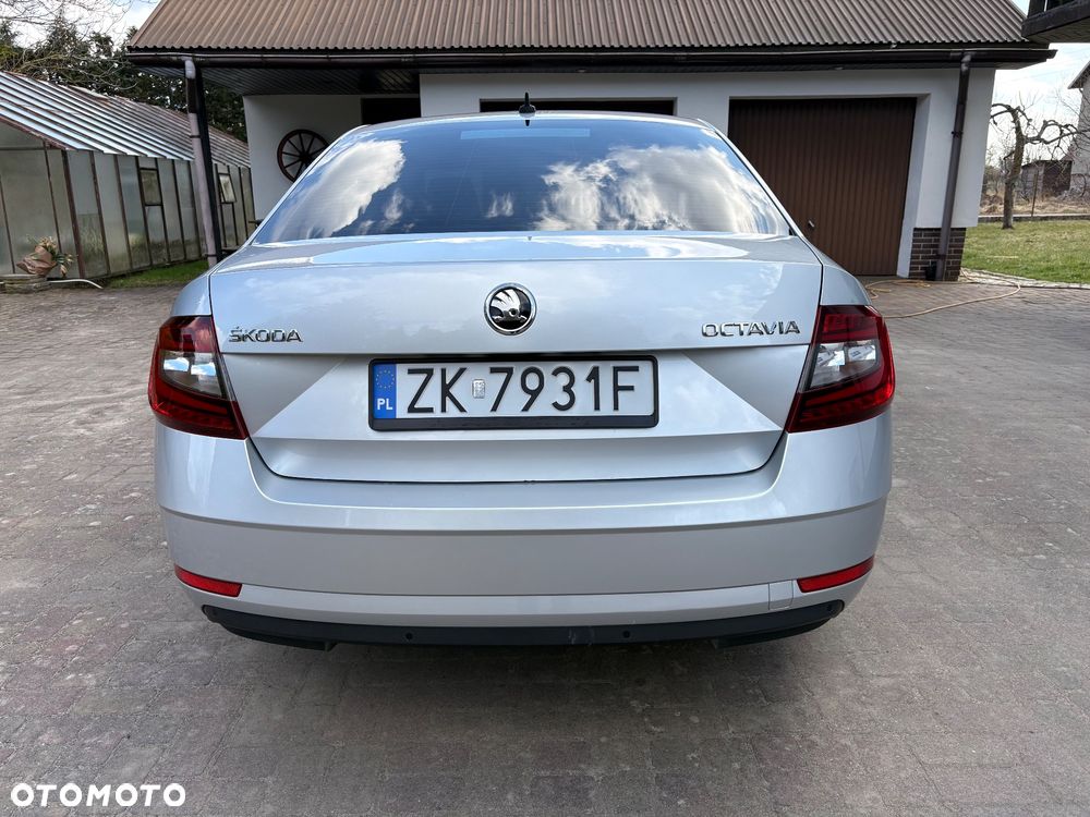 Skoda Octavia - 7