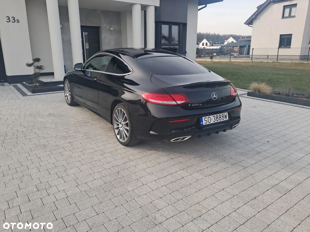 Mercedes-Benz Klasa C 220 d 9G-TRONIC - 11