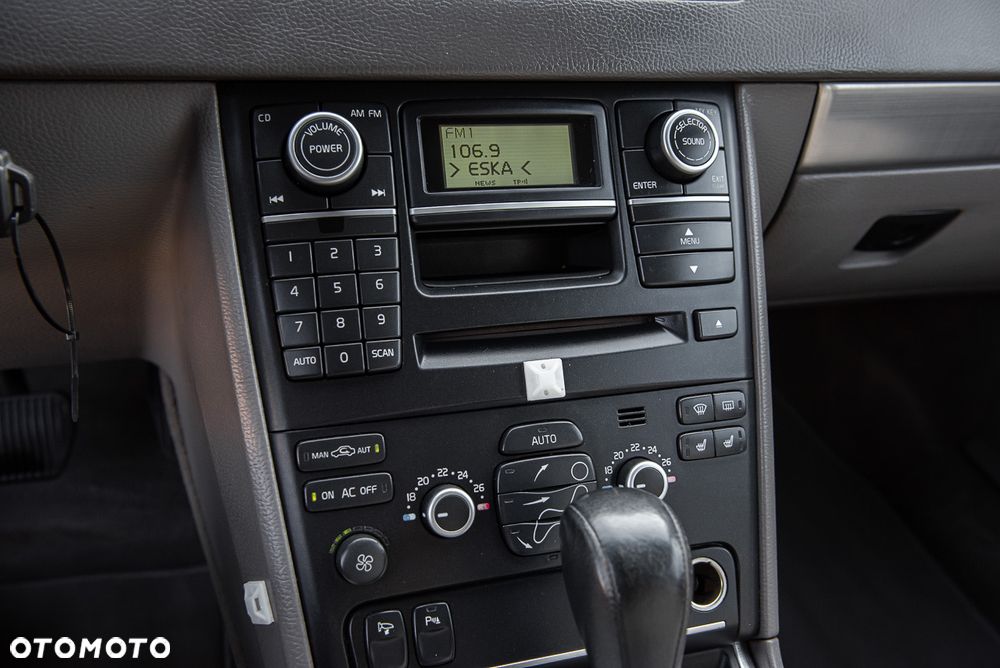 Volvo XC 90 - 20