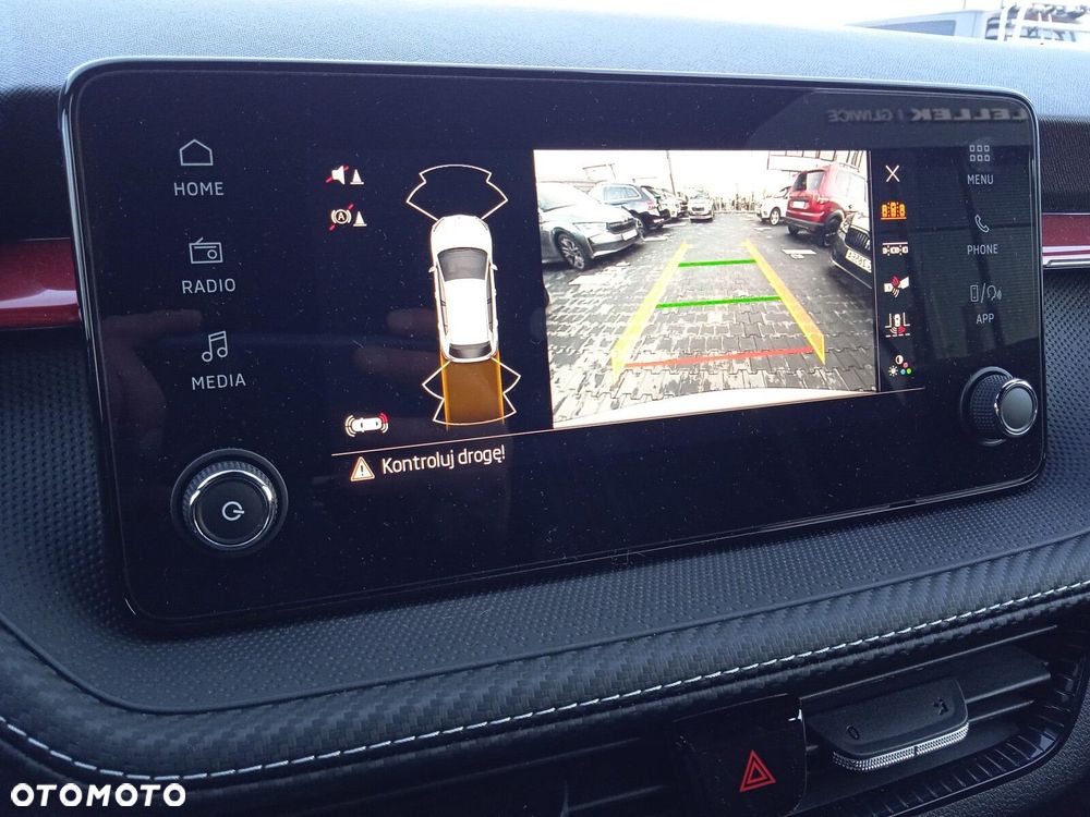 Skoda Fabia 1.0 TSI Monte Carlo DSG - 24