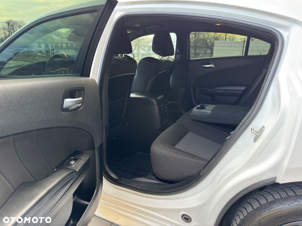 Dodge Charger 5.7 R/T - 31