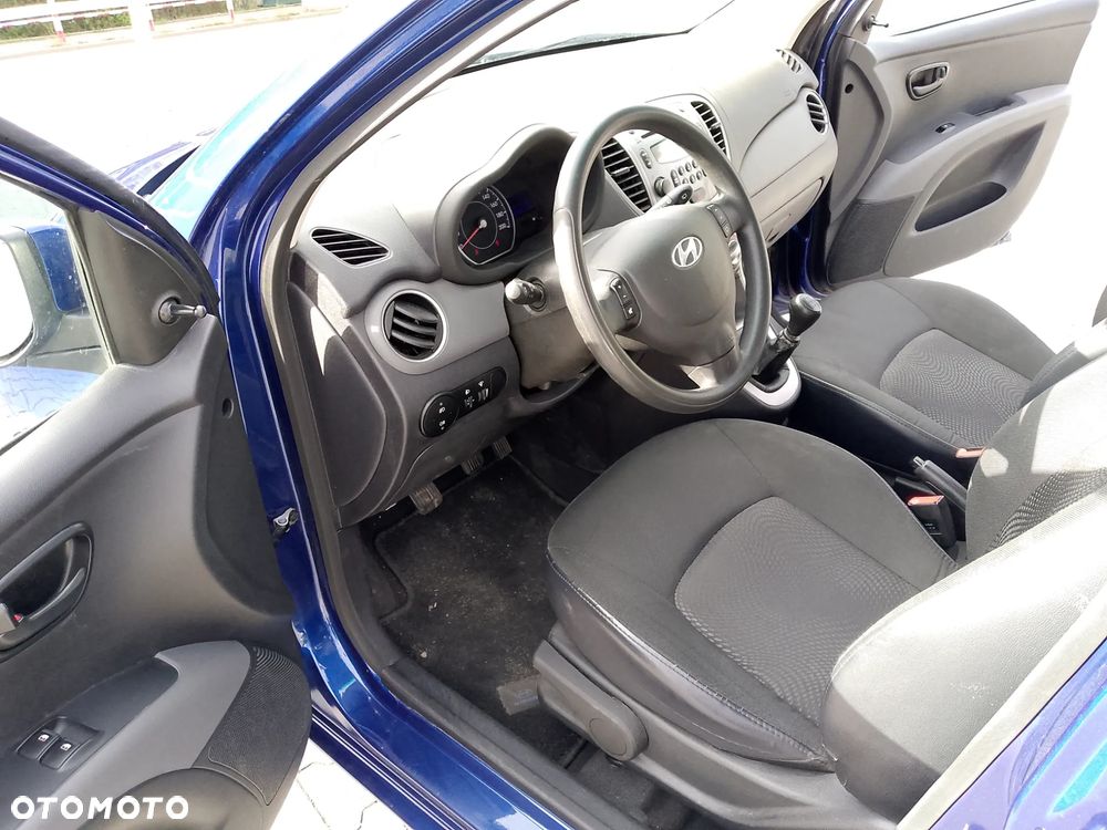 Hyundai i10 - 4