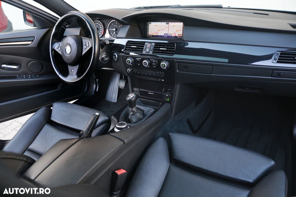 BMW Seria 5 520d Touring Special Edition - 8