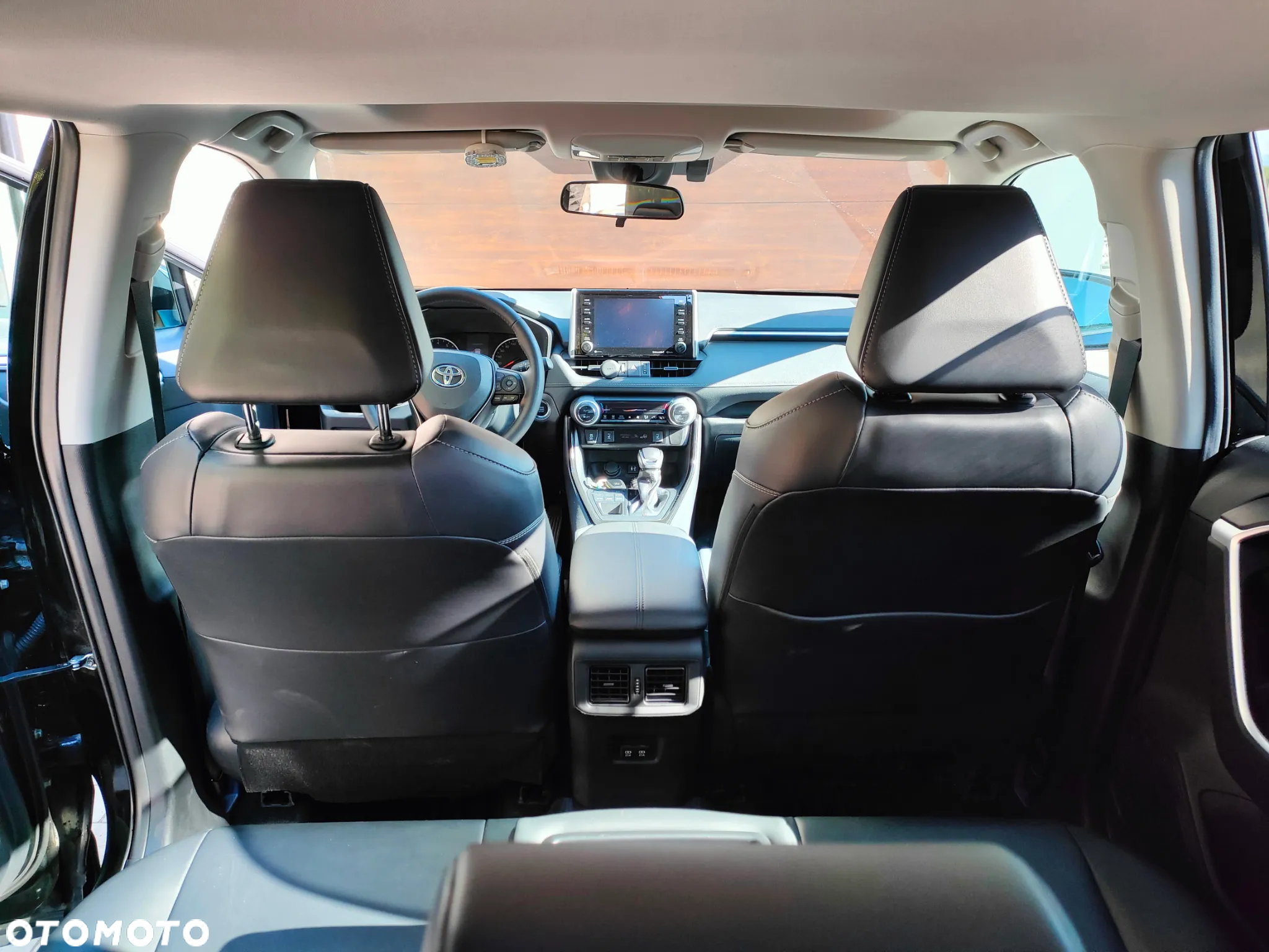 Toyota RAV4 - 3