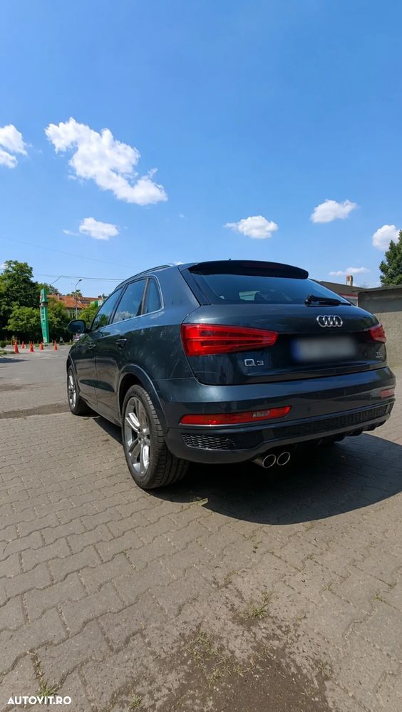 Audi Q3 2.0 35 TDI S tronic quattro S Line - 2