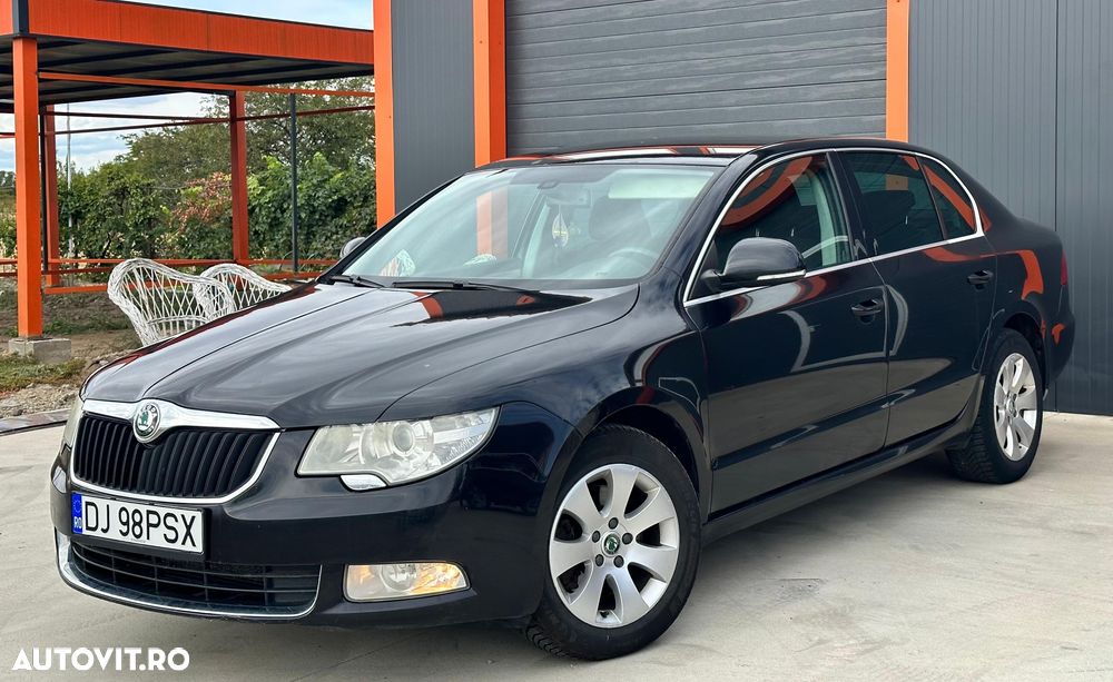 Skoda Superb 2.0 TDI Elegance - 6
