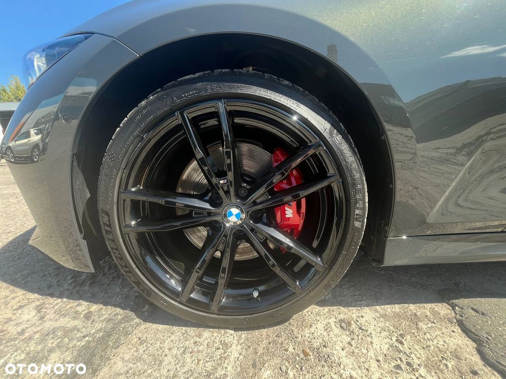 BMW Seria 3 330i xDrive M Sport sport - 39