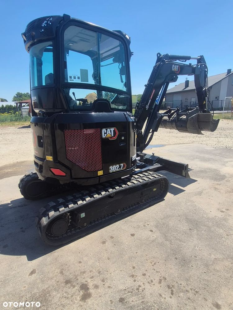 Caterpillar 302.7 - 2