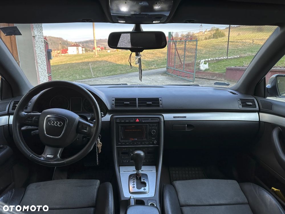 Audi A4 Avant 3.0 TDI DPF quattro tiptronic - 11