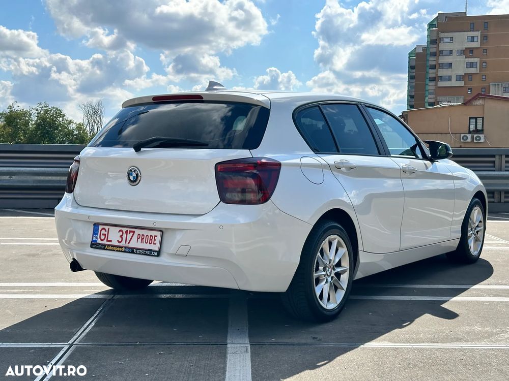 BMW Seria 1 116i - 8