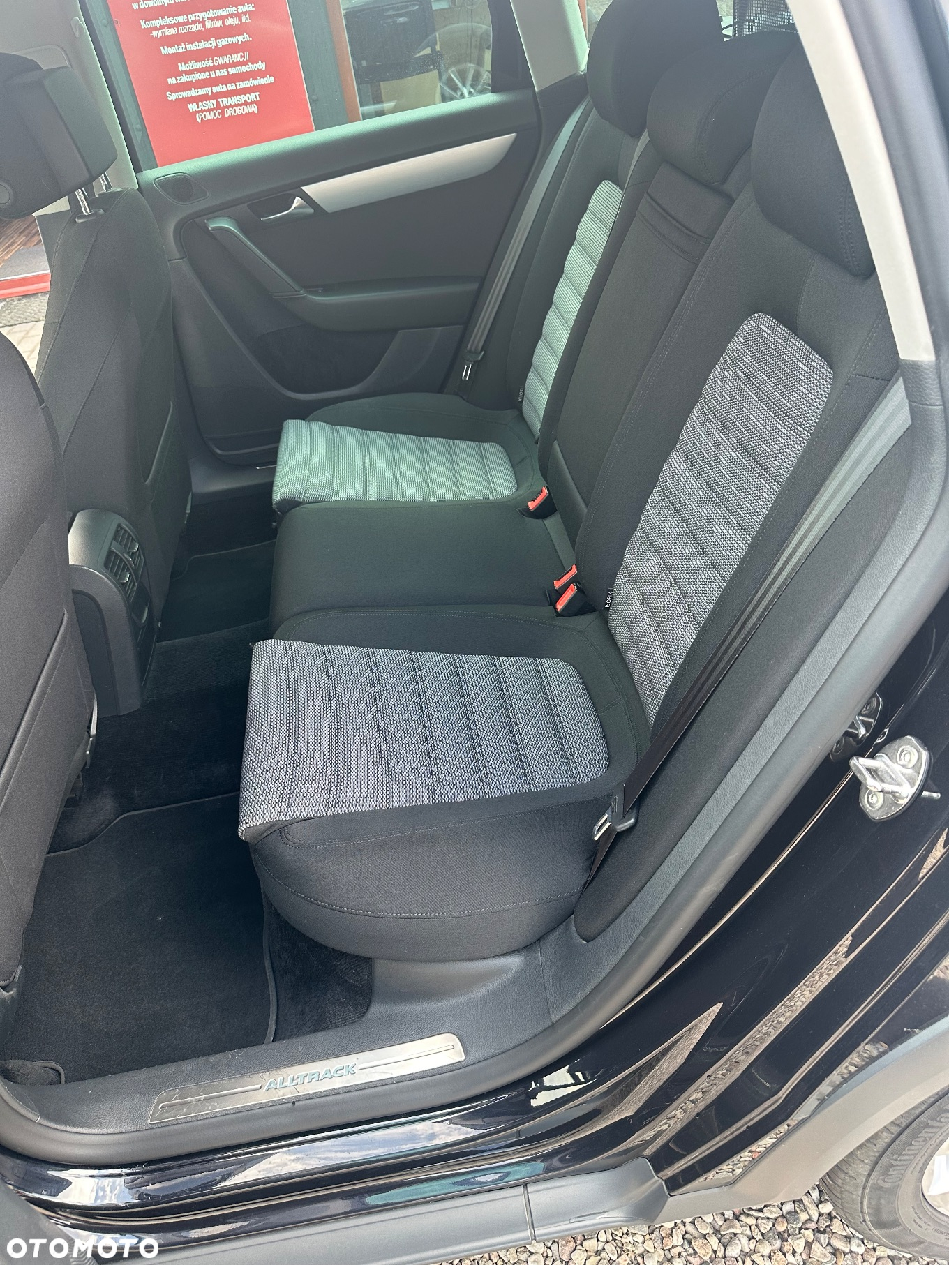 Volkswagen Passat 2.0 TDI 4Mot Highline - 13