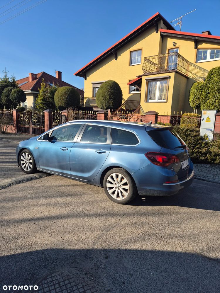 Opel Astra - 9