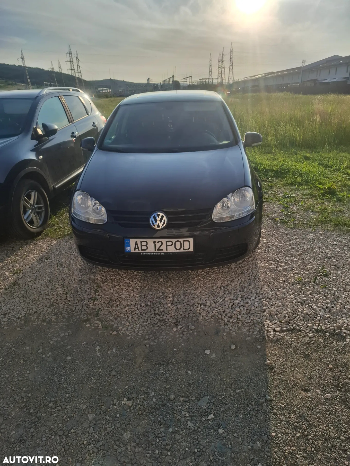 Volkswagen Golf 2.0 TDI 4Motion Goal - 3