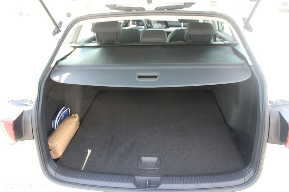 Volkswagen Golf - 13