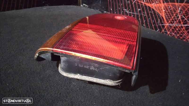 Farolim Stop Esq Volkswagen Polo (6N1) - 5